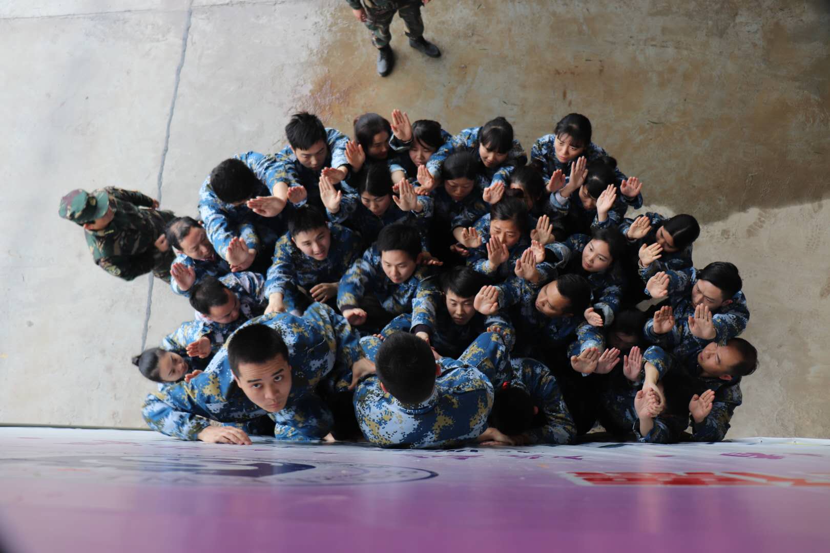 2018湖南萬達春季軍事拓展紀實